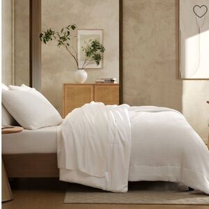 Sunday Citizen Cloud Cooling Comforter in Off White NEW